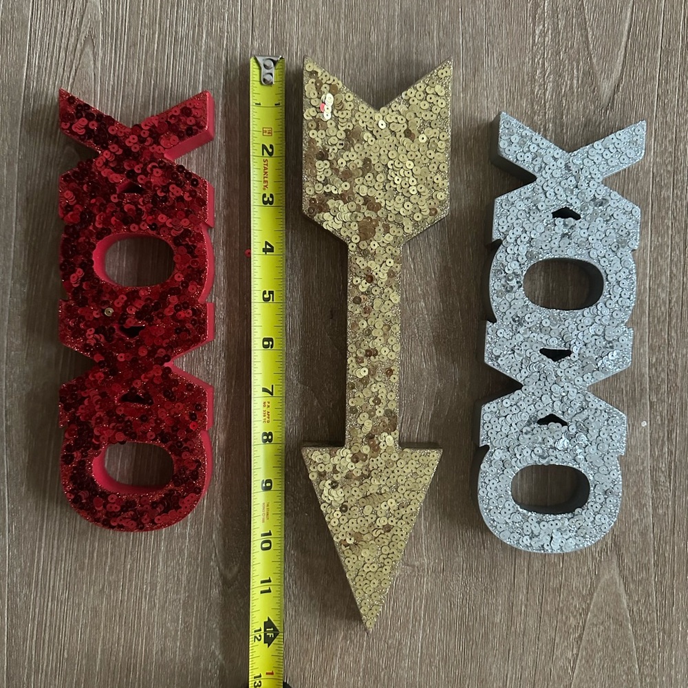 Sequin XOXO and Arrow Decor Set - Red, Gold, Silver